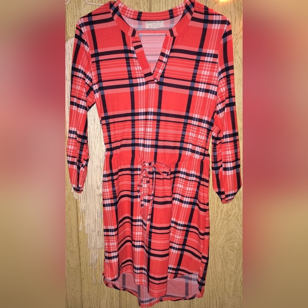CLOSET CLOSEDOWN⚠️Bobbie Brooks Plaid Style Red Buttery Soft Dress with tie